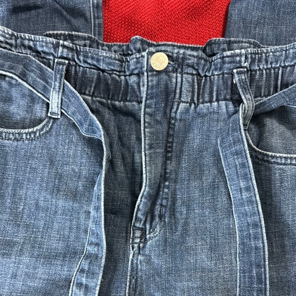 Men's Blue Jeans - Picture 3 of 4